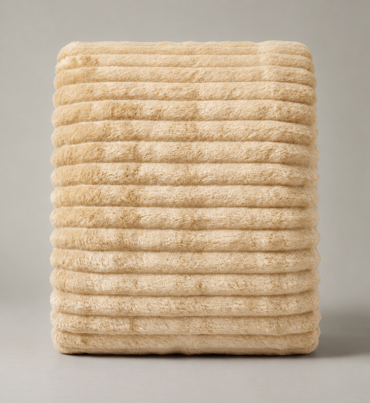 Κουβέρτα Γούνα Ριγέ Υπέρδιπλη 220×240 cm Μπεζ– 3 kg
